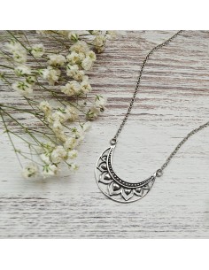 Collar Luna Invertida de Plata 2